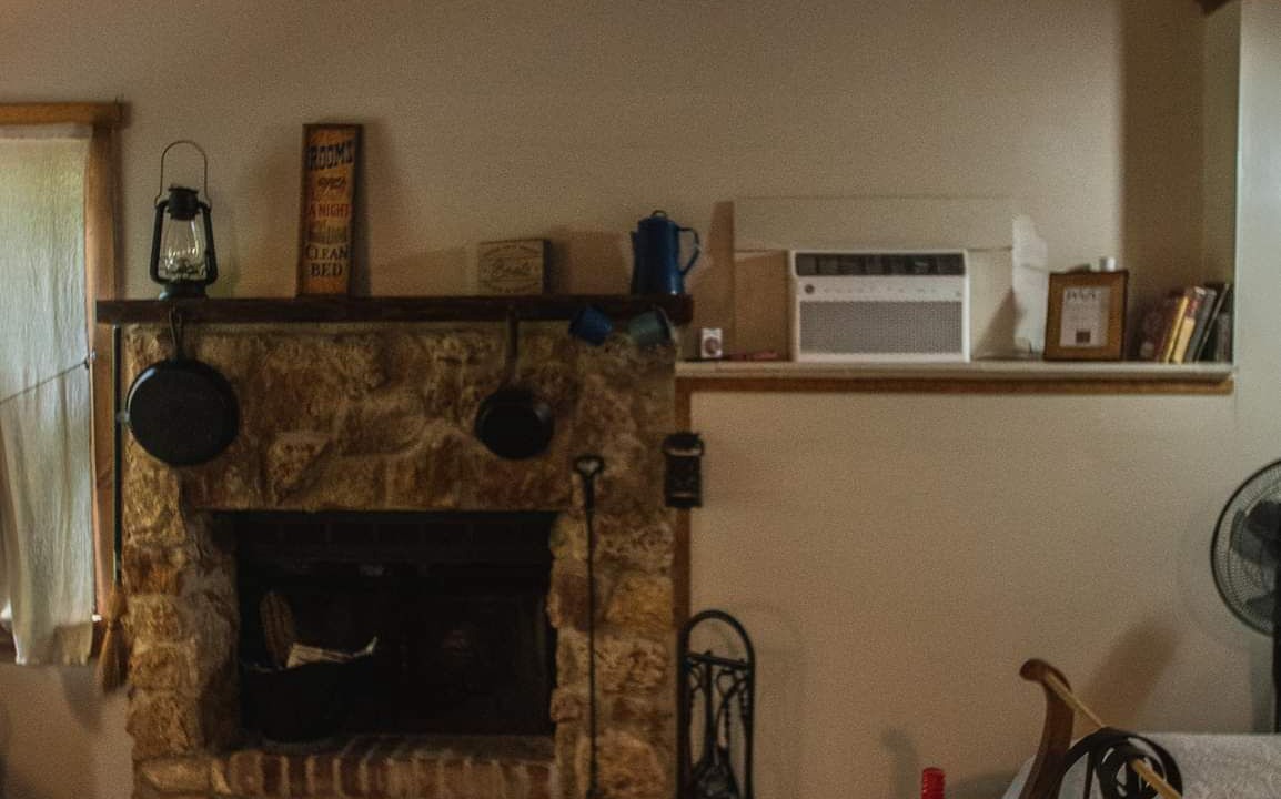 Photo of Livingroom in Marthasville
