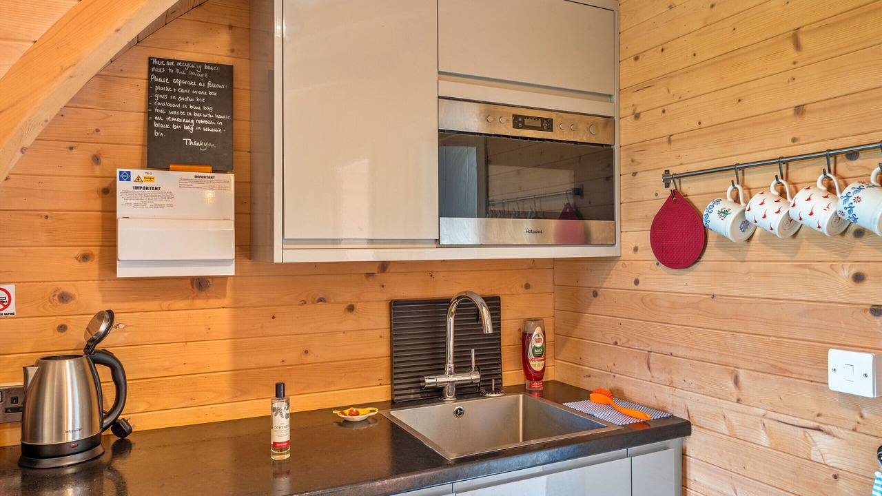 Photo of Kitchen in Shoscombe