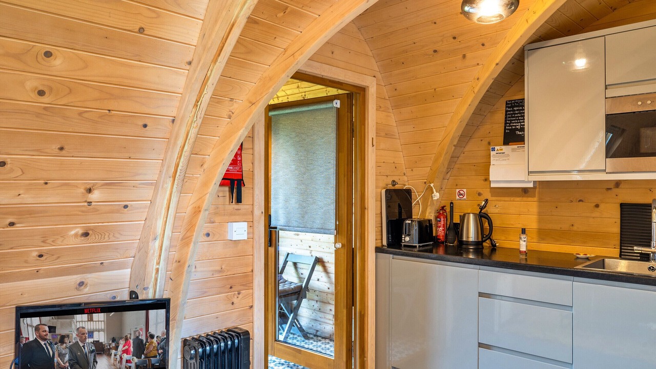 Photo of Others in Shoscombe