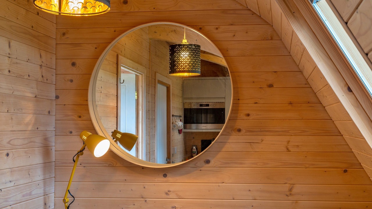 Photo of Others in Shoscombe