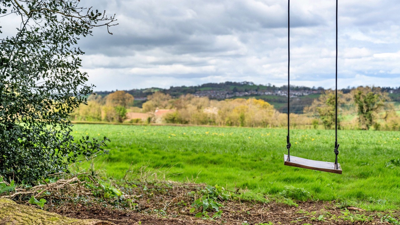 Photo of Others in Shoscombe