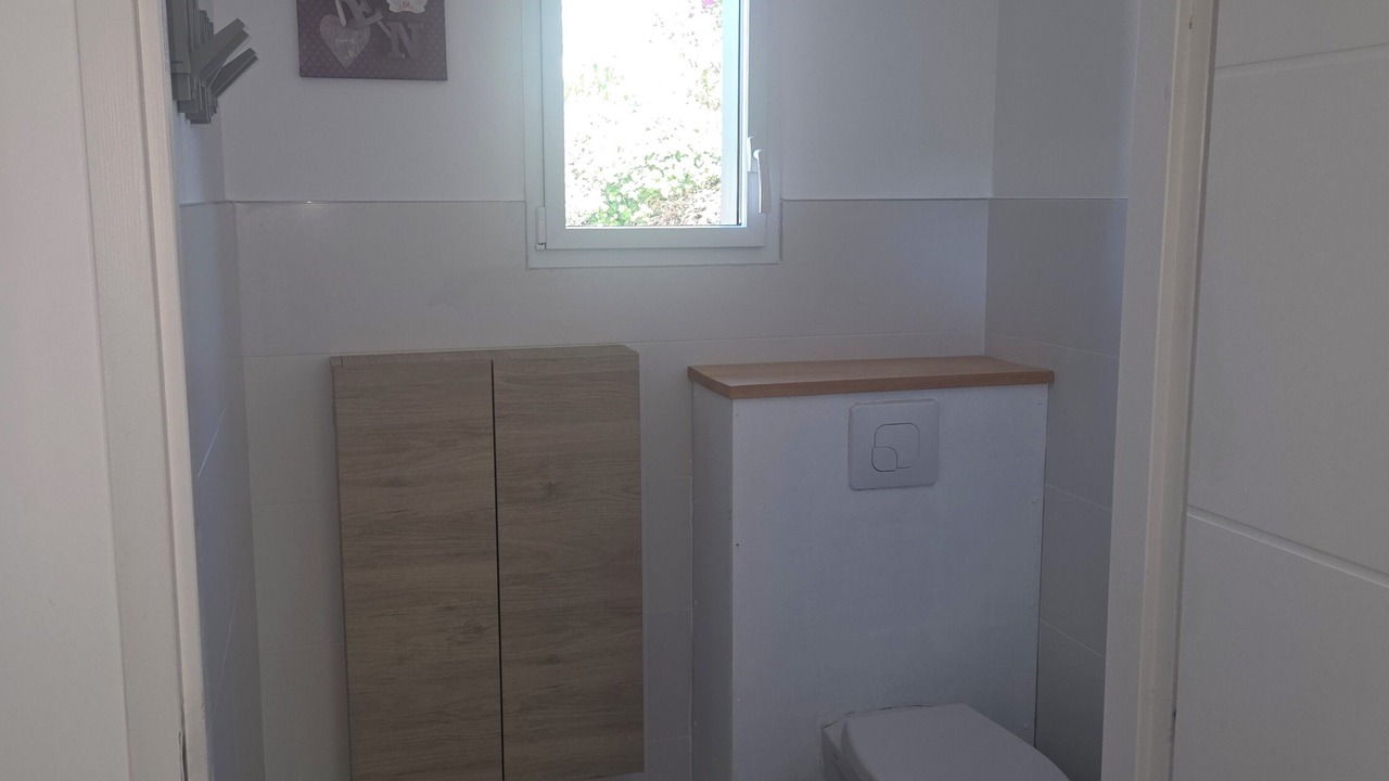 Photo of Bathroom in Carly