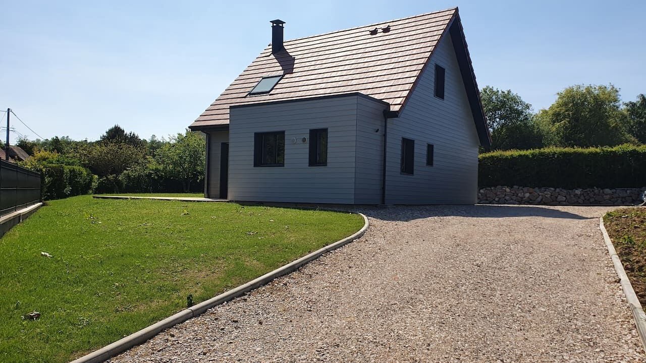 Photo of Outdoor in Carly