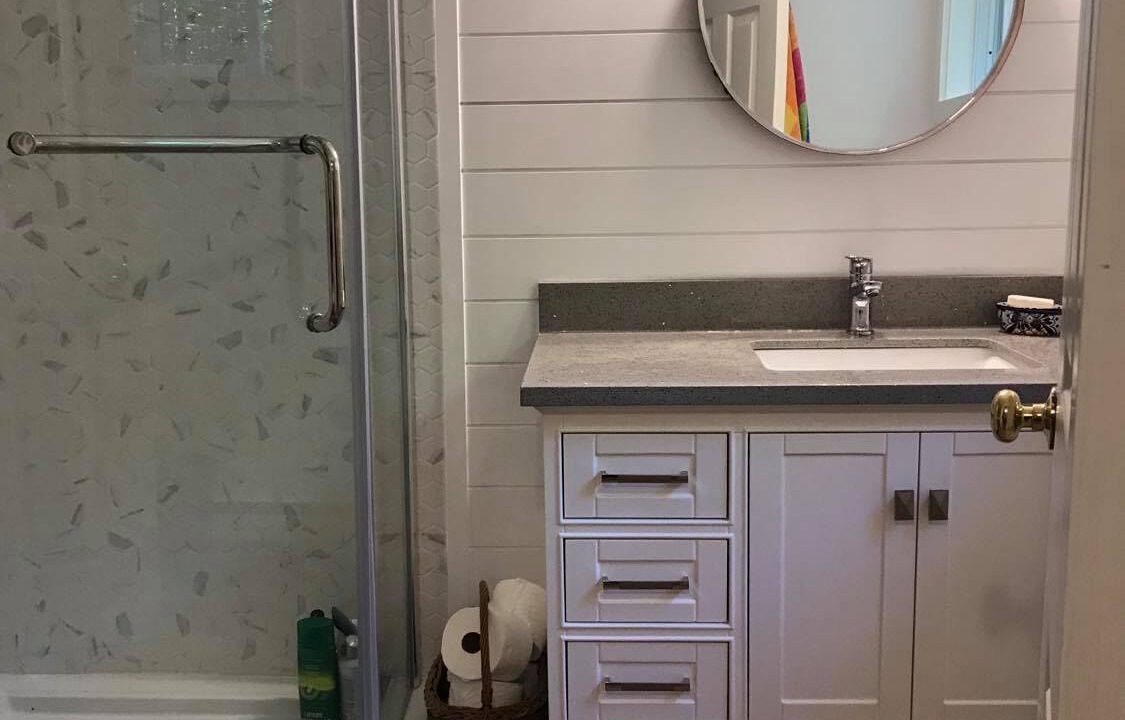 Photo of Bathroom in Armour