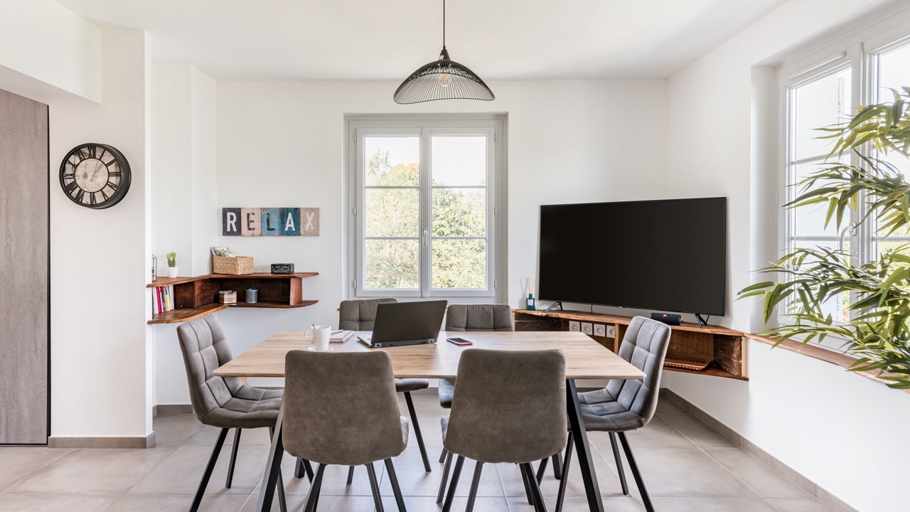 Photo of Others in Bilieu