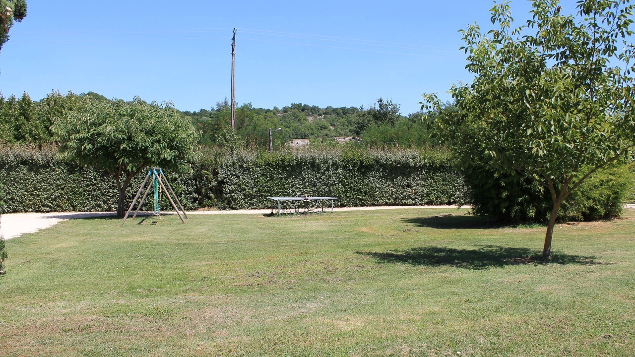 Photo of Others in Casteljau