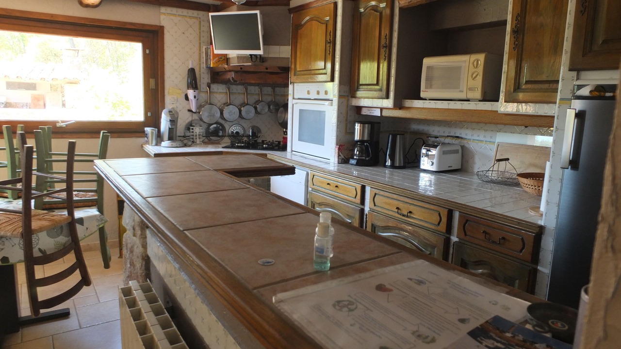 Photo of Kitchen in Vinezac