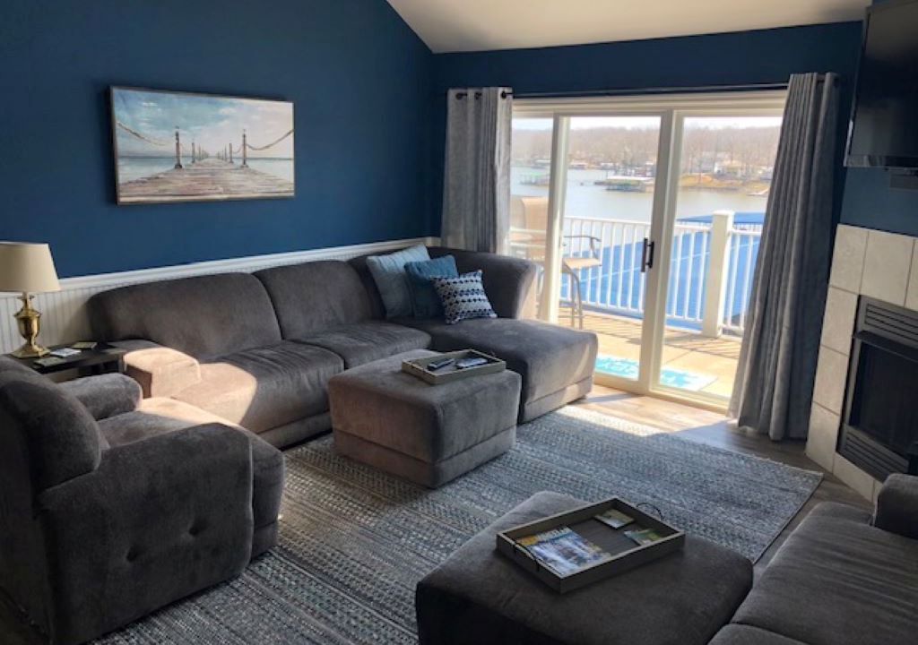 Photo of Livingroom in Sunrise Beach