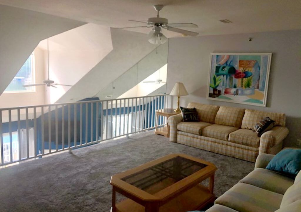 Photo of Livingroom in Sunrise Beach