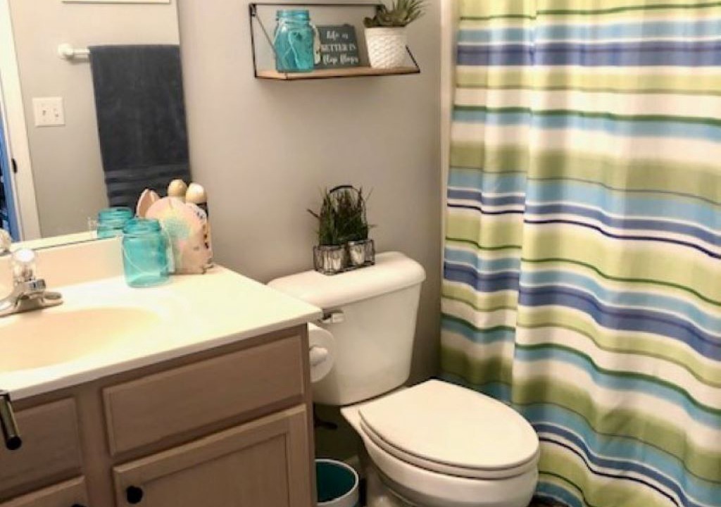 Photo of Bathroom in Sunrise Beach