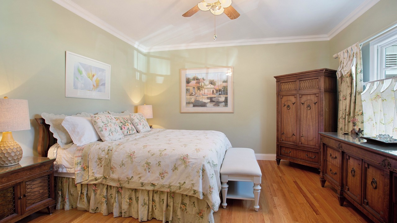 Photo of Bedroom in Lake Michigan Beach