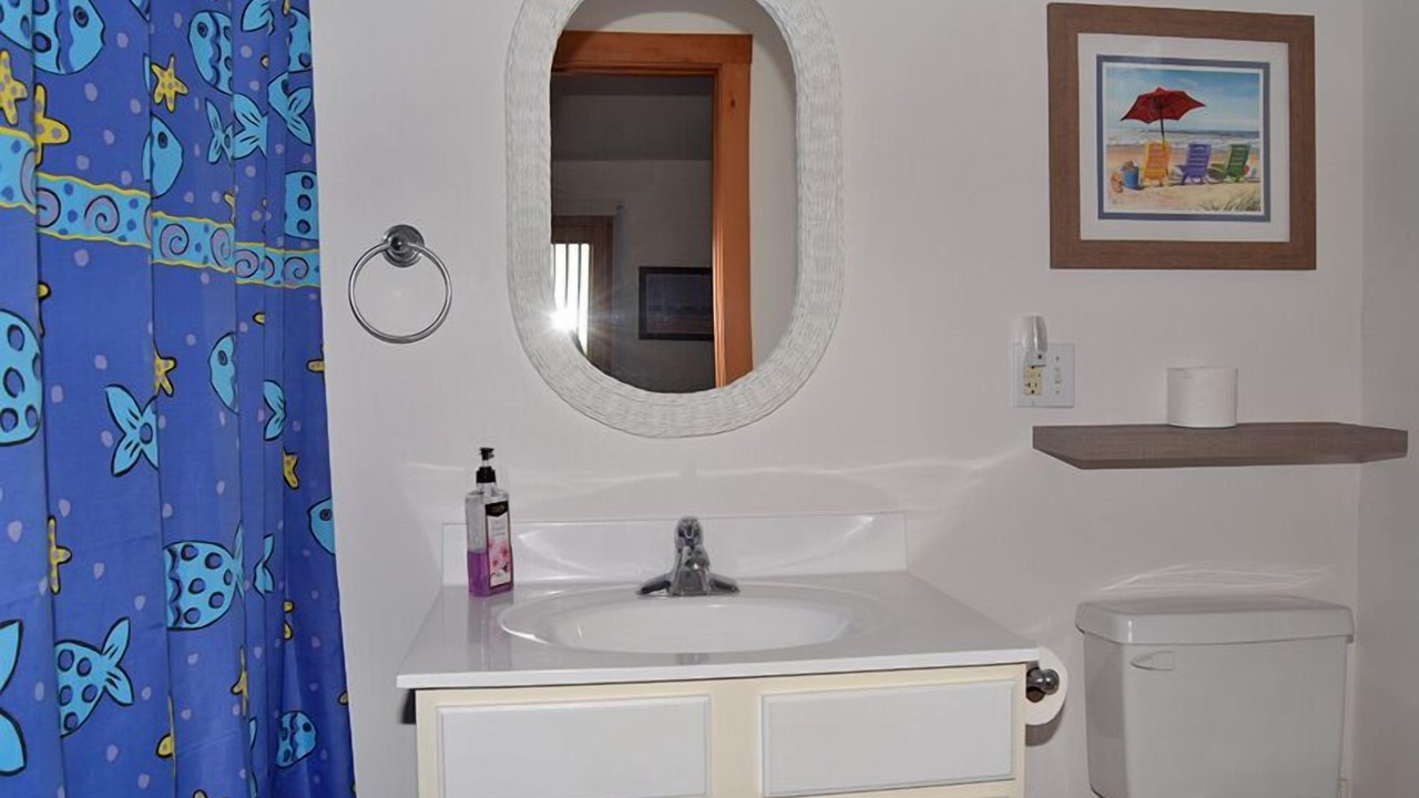 Photo of Others in Deep Hole