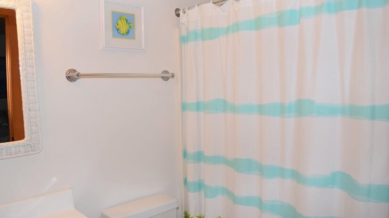 Photo of Others in Deep Hole