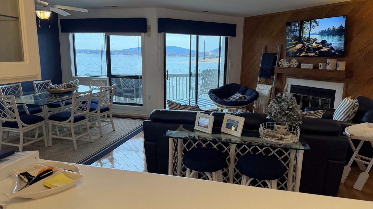 Photo of Livingroom in North Shore