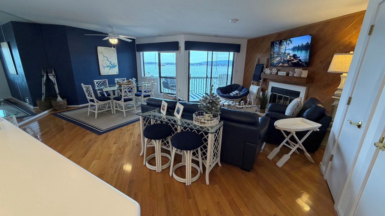 Photo of Livingroom in North Shore