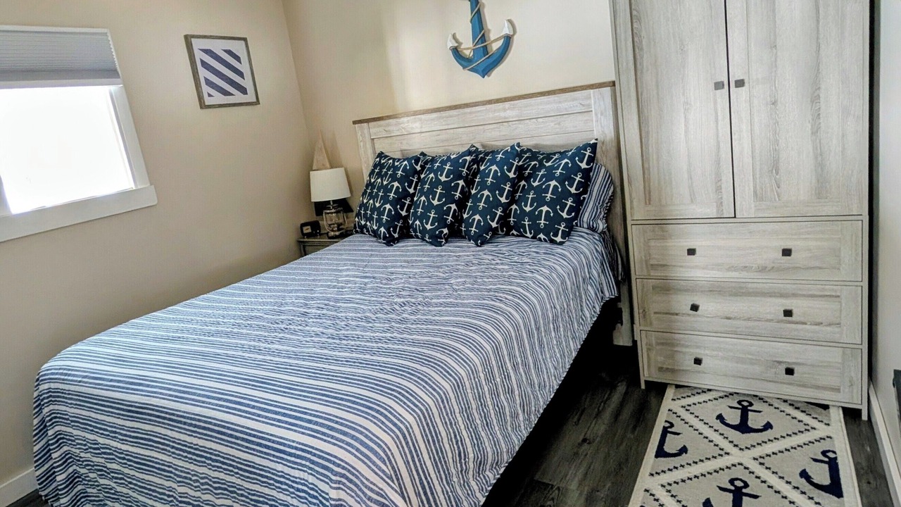 Photo of Bedroom in Perry
