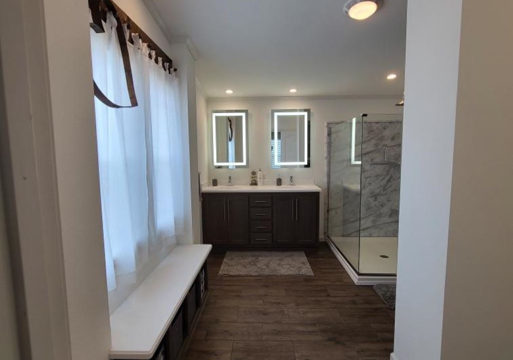 Photo of Bathroom in Lonergan