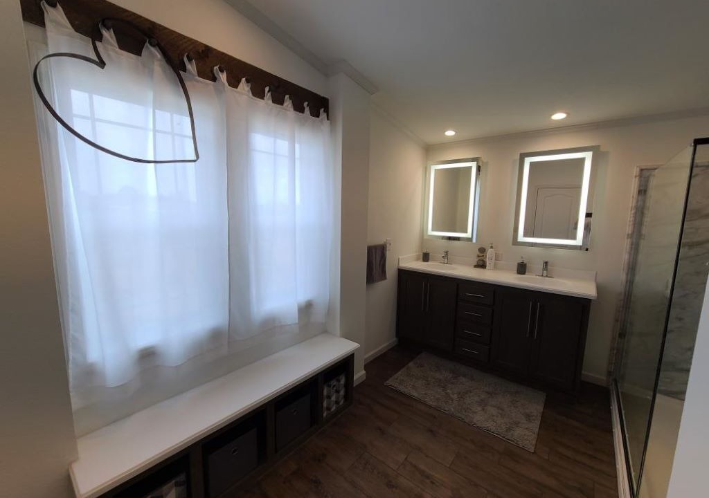 Photo of Bathroom in Lonergan