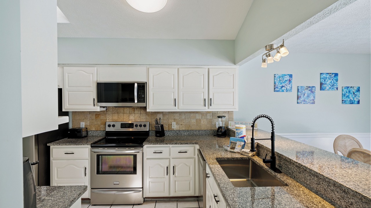 Photo of Kitchen in El Centro Beach