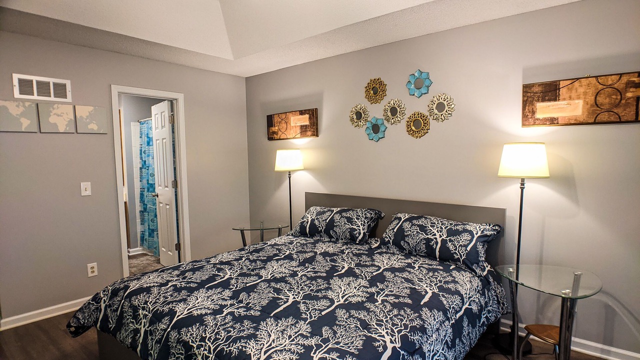 Photo of Bedroom in Overland Park