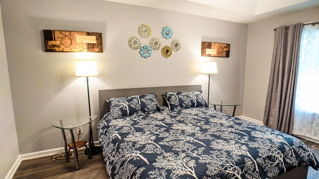 Photo of Bedroom in Overland Park