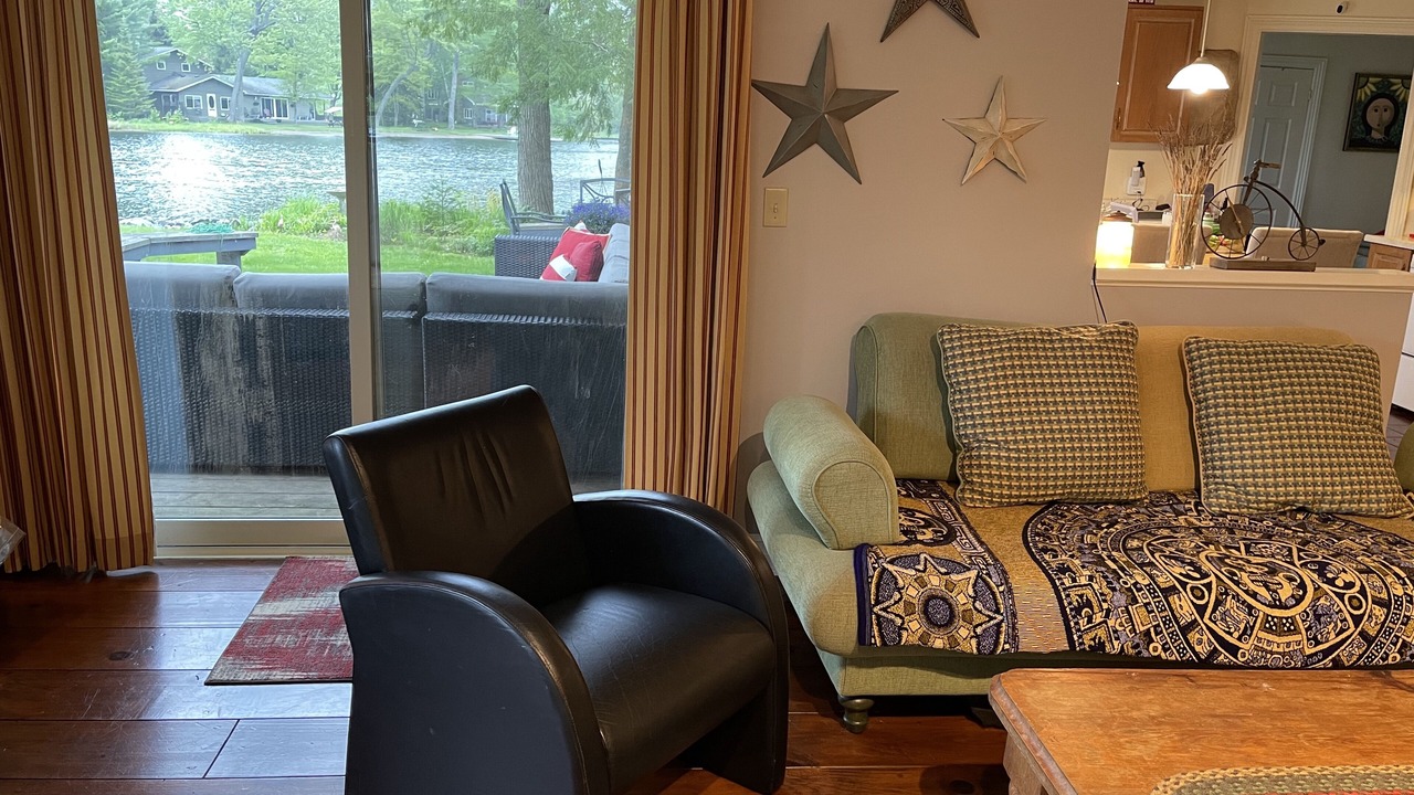 Photo of Bedroom in Bracebridge