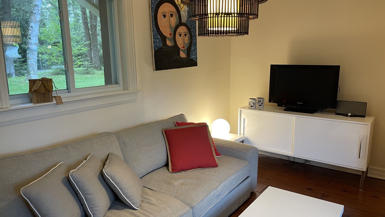 Photo of Bedroom in Bracebridge