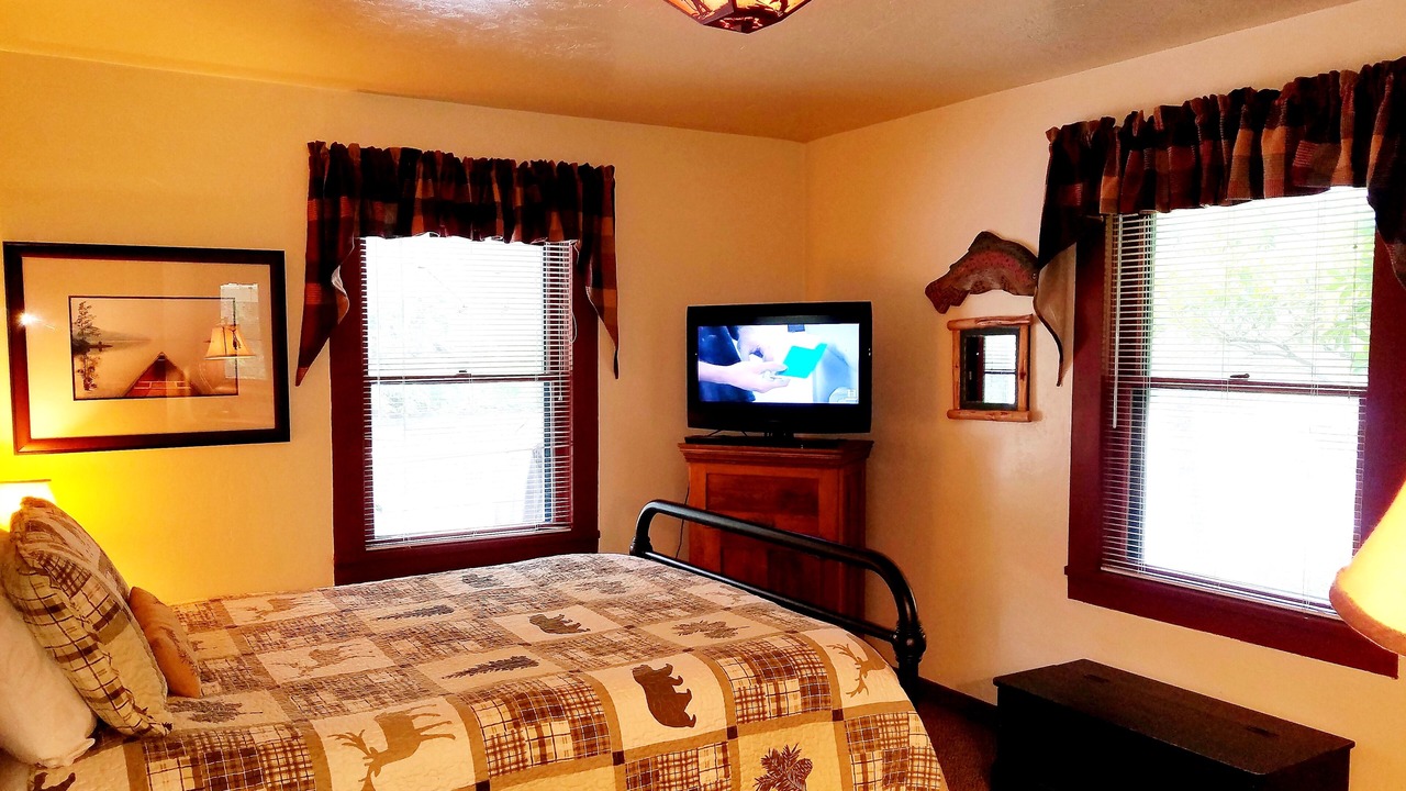 Photo of Bedroom in Blue River
