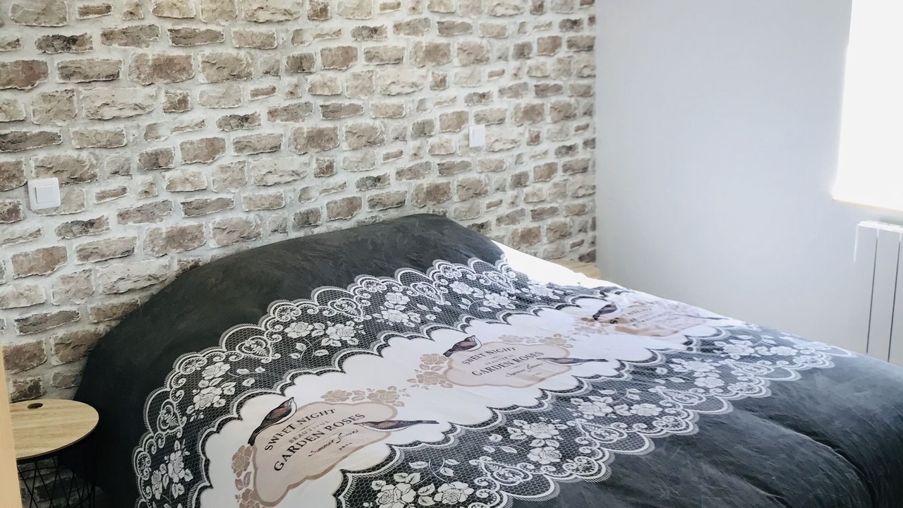 Photo of Bedroom in Toussaint