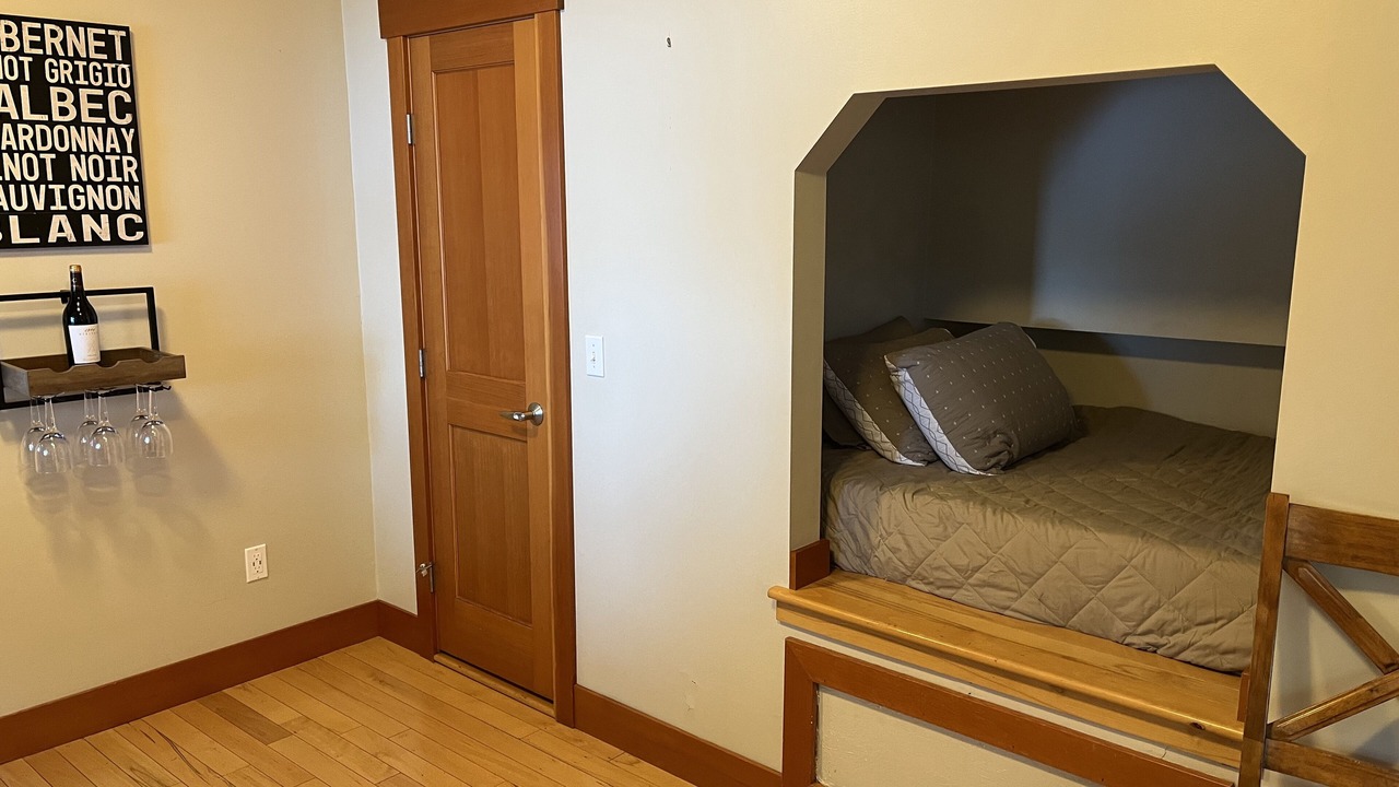 Photo of Others in Lummi Island