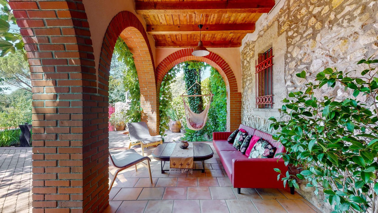 Photo of Patio Balcony in Puechabon