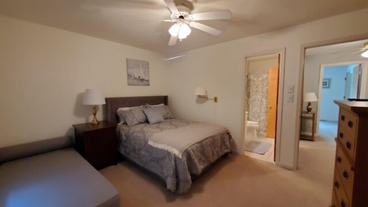 Photo of Bedroom in North Shore
