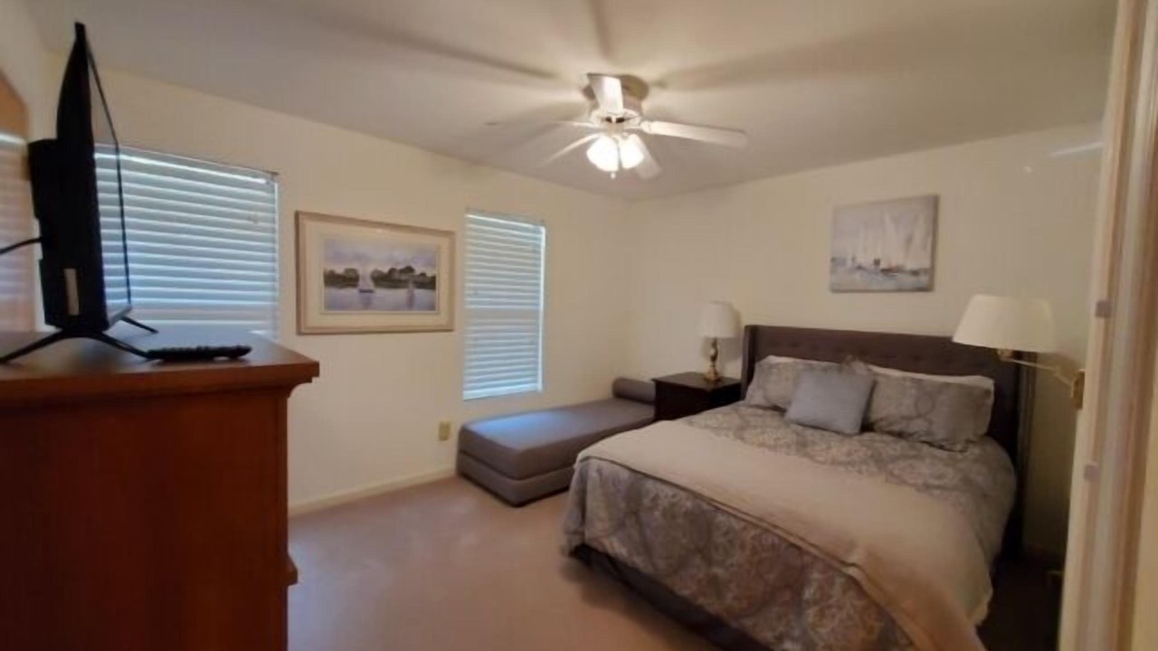 Photo of Bedroom in North Shore