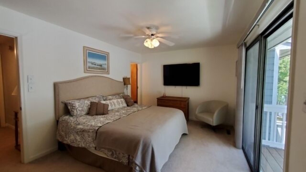 Photo of Bedroom in North Shore