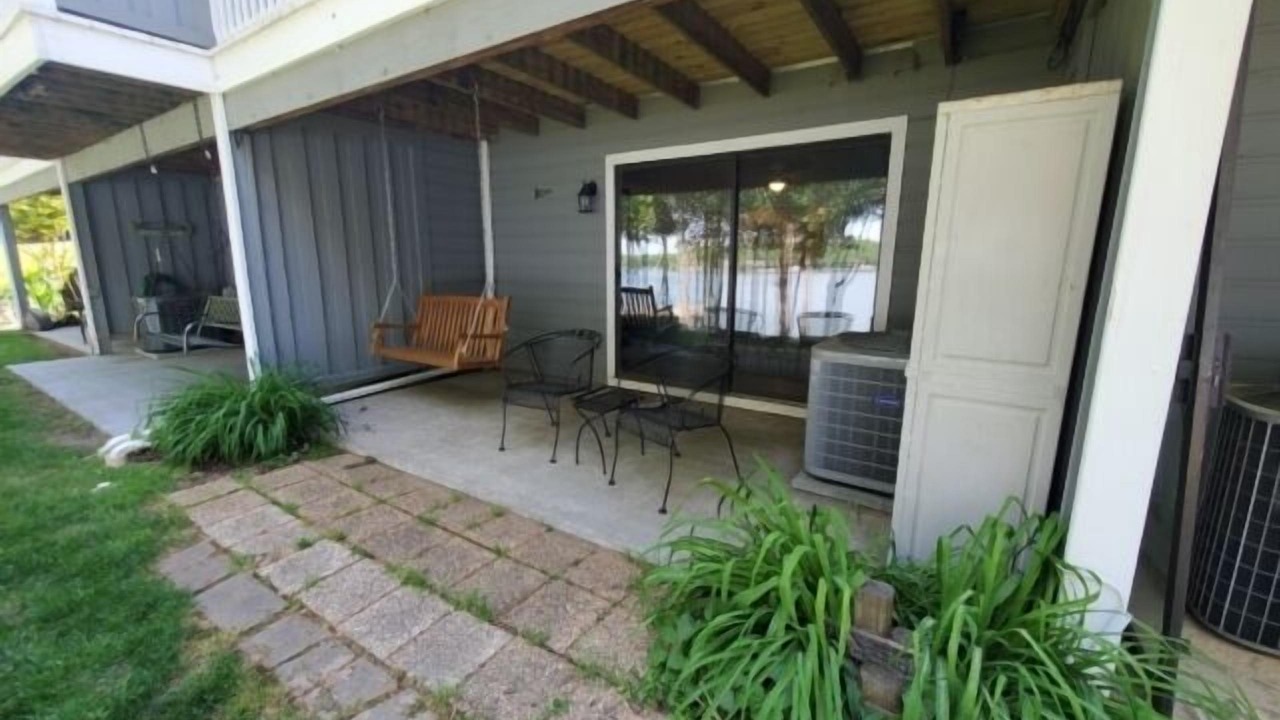 Photo of Patio Balcony in North Shore