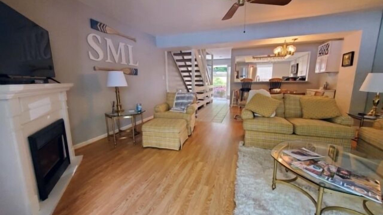 Photo of Livingroom in North Shore