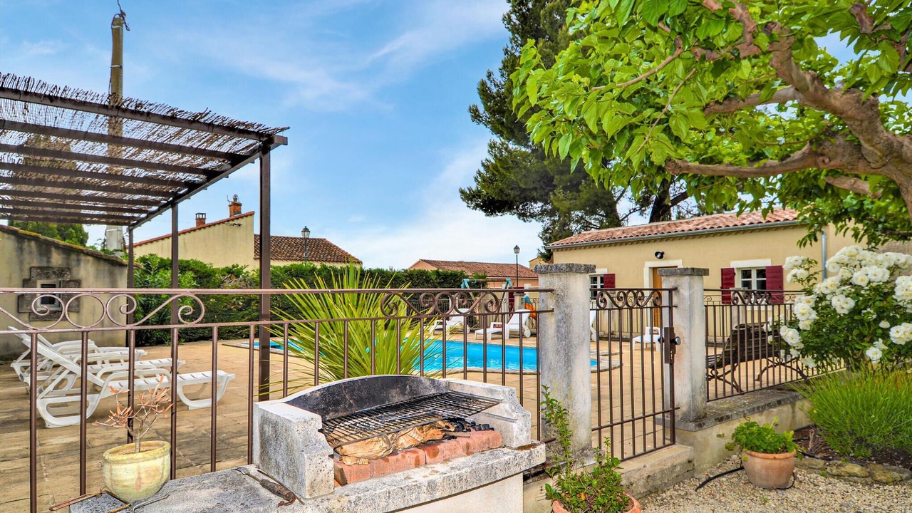 Photo of Others in Maillane