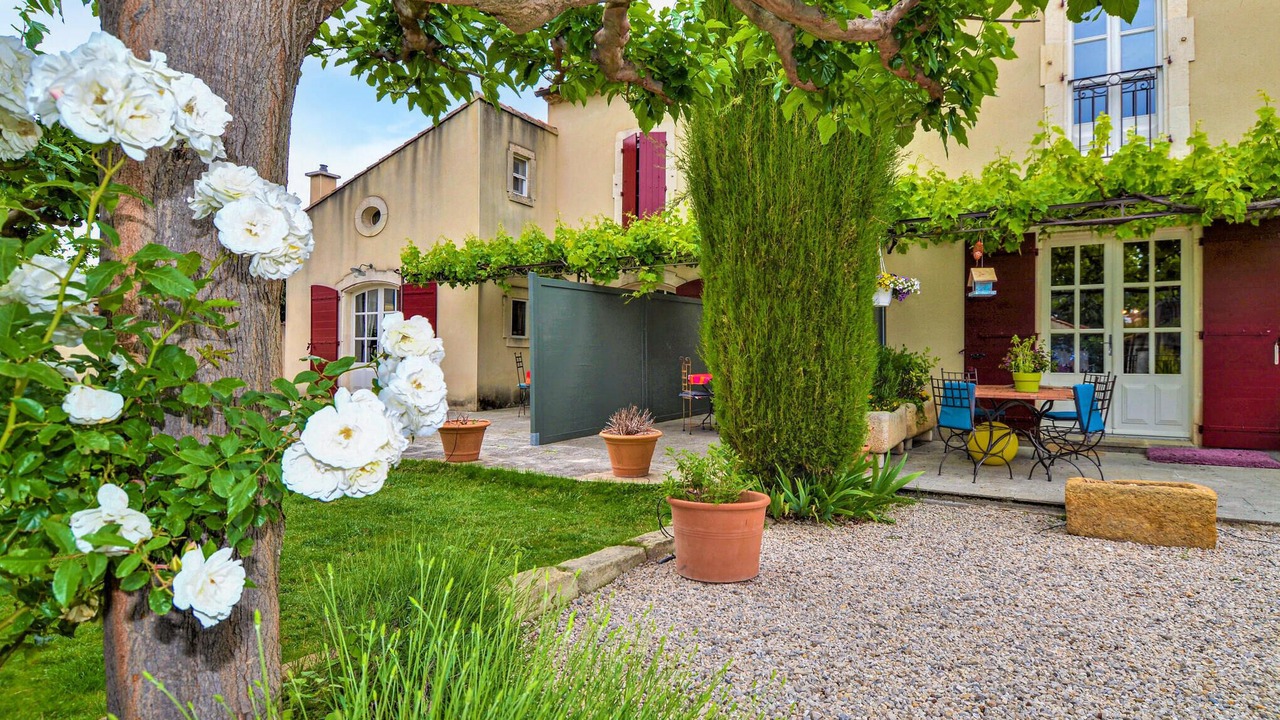 Photo of Others in Maillane