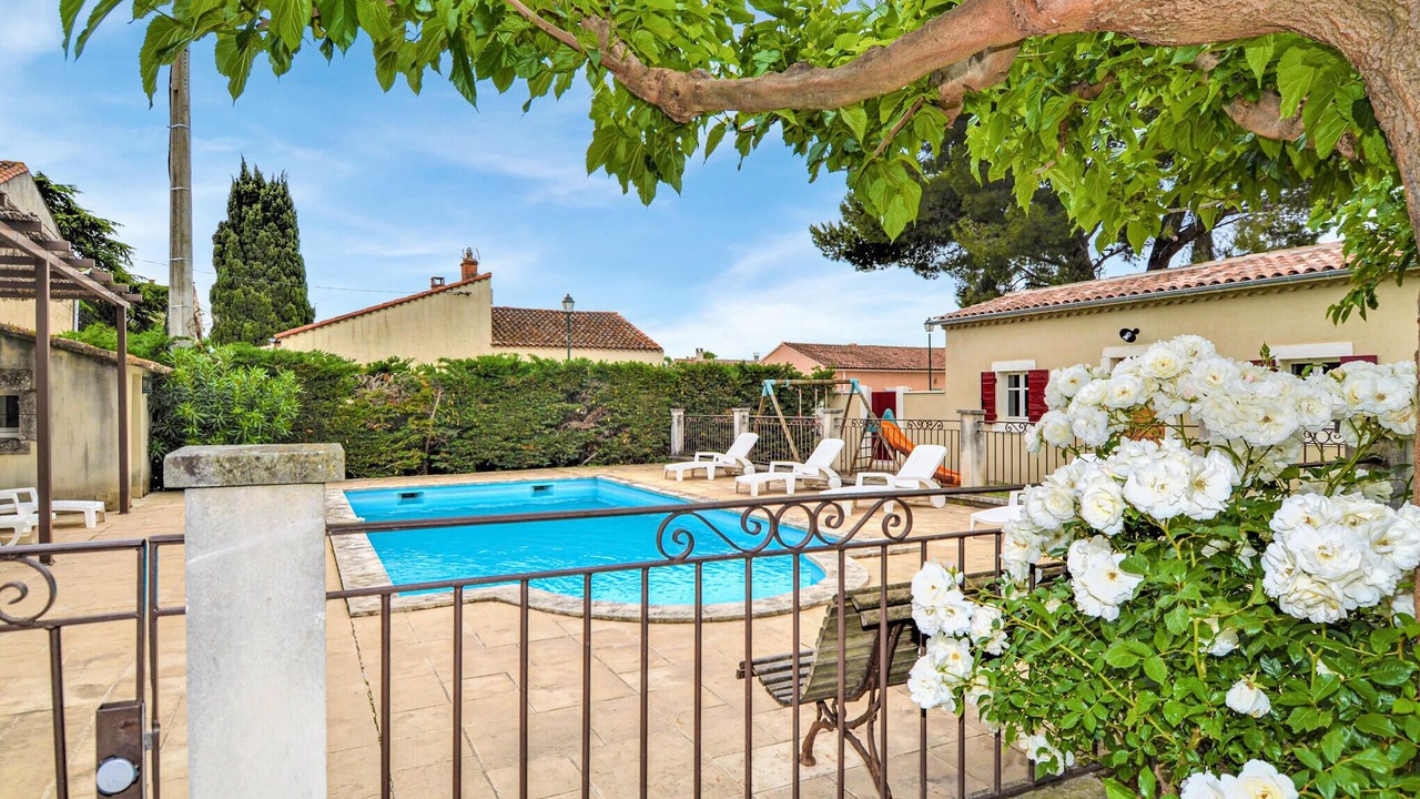 Photo of Others in Maillane