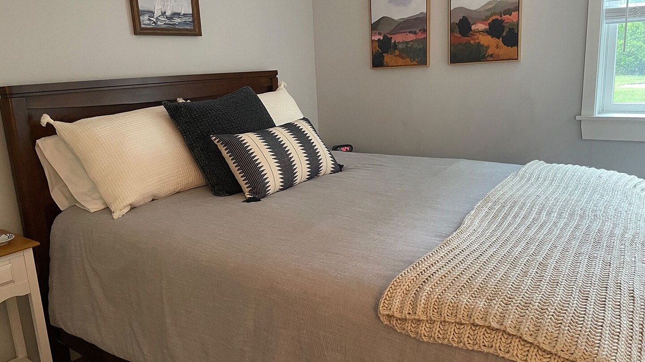 Photo of Bedroom in Manchester-by-the-Sea