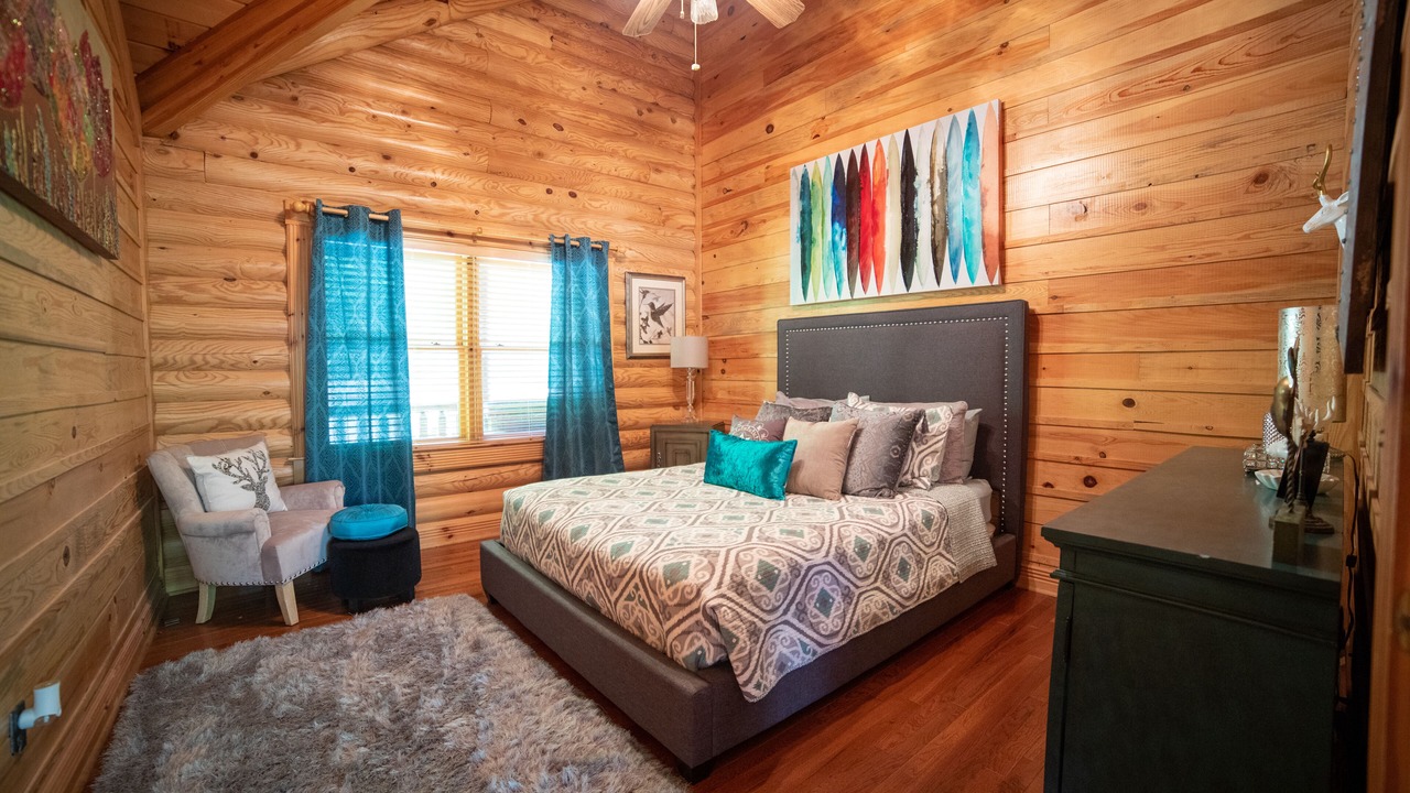 Photo of Bedroom in Townville