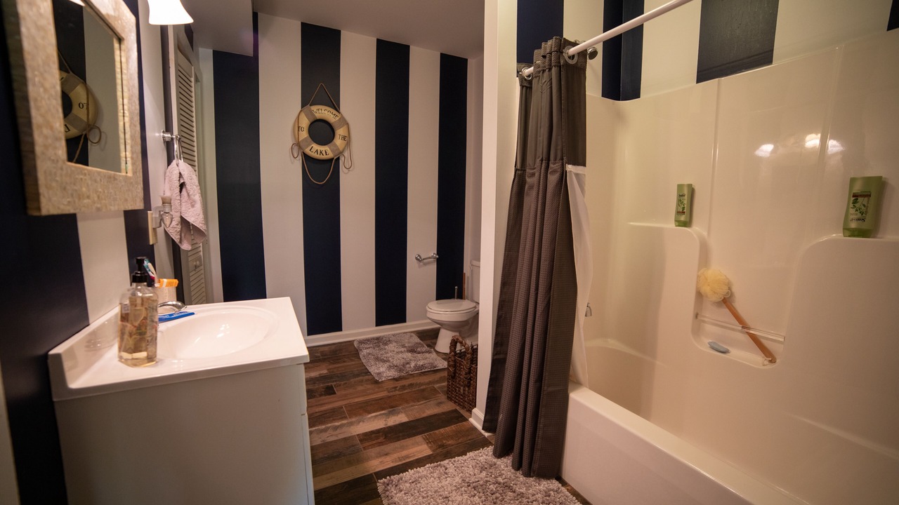 Photo of Bathroom in Townville