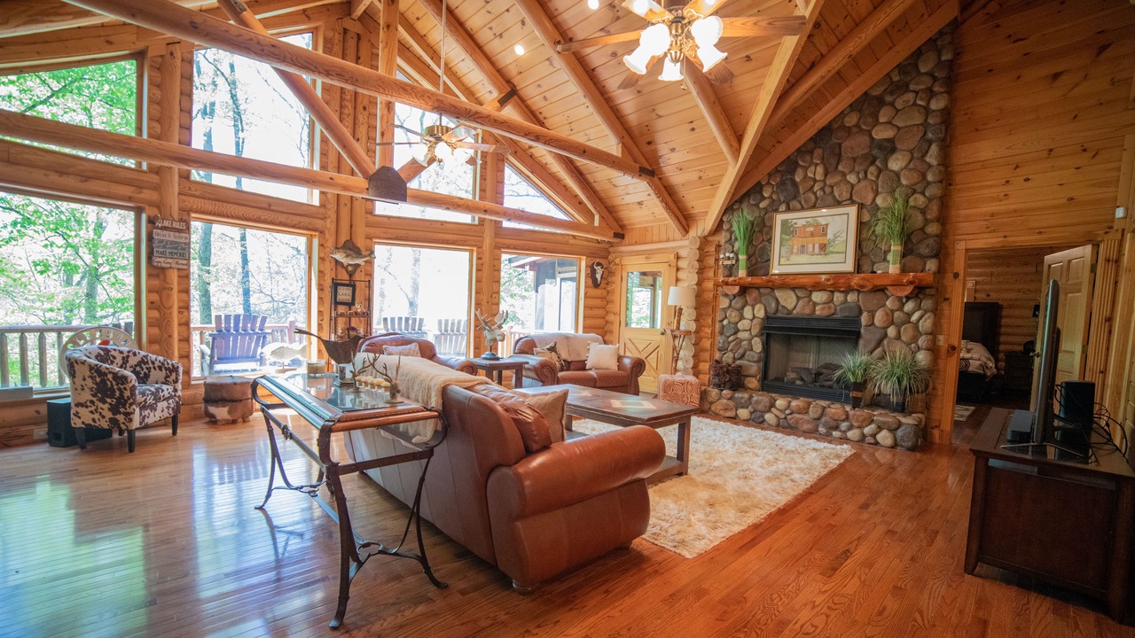 Photo of Livingroom in Townville