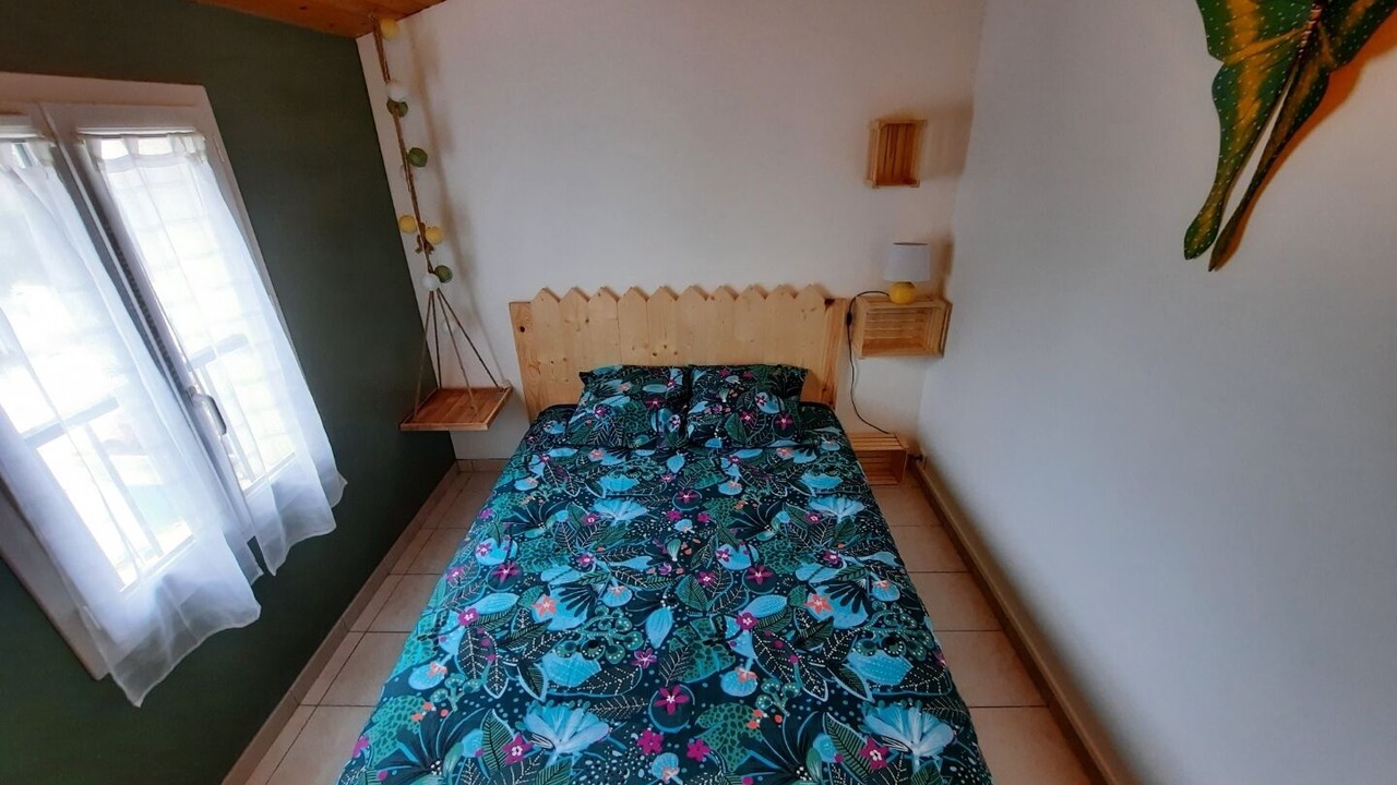 Photo of Bedroom in Le Chateau-d'Oleron
