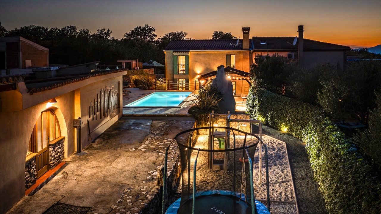 Photo of Outdoor in Rasopasno
