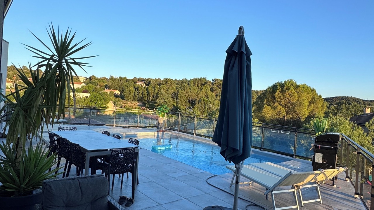Photo of Outdoor in Saint-Julien-les-Rosiers