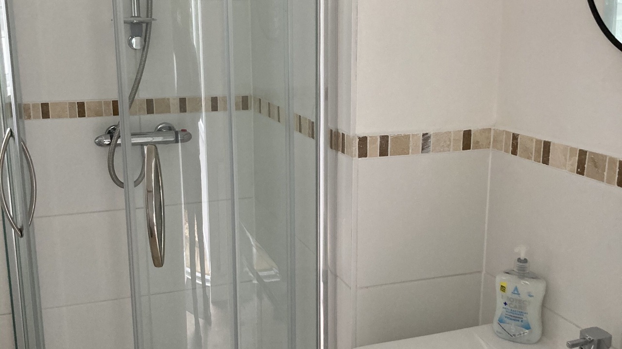 Photo of Bathroom in Highcliffe-on-Sea
