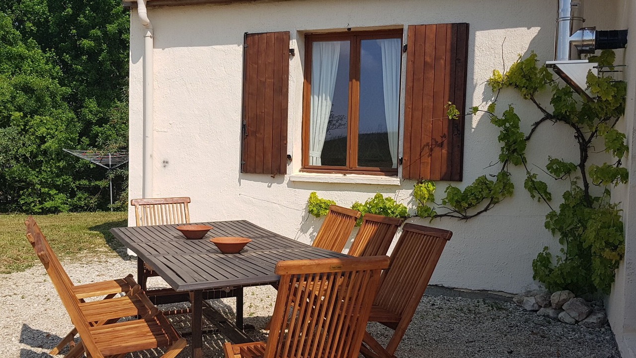 Photo of Outdoor in Saint-Pierre-de-Juillers