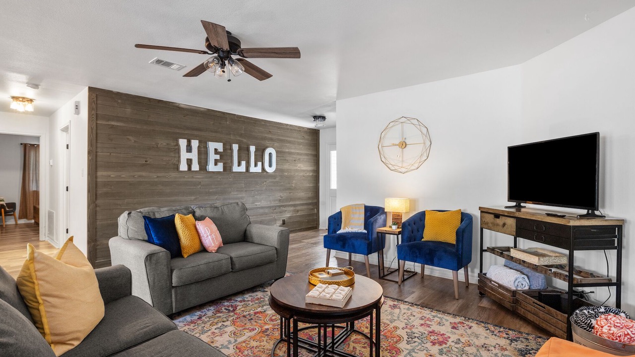 Photo of Livingroom in Fredericksburg