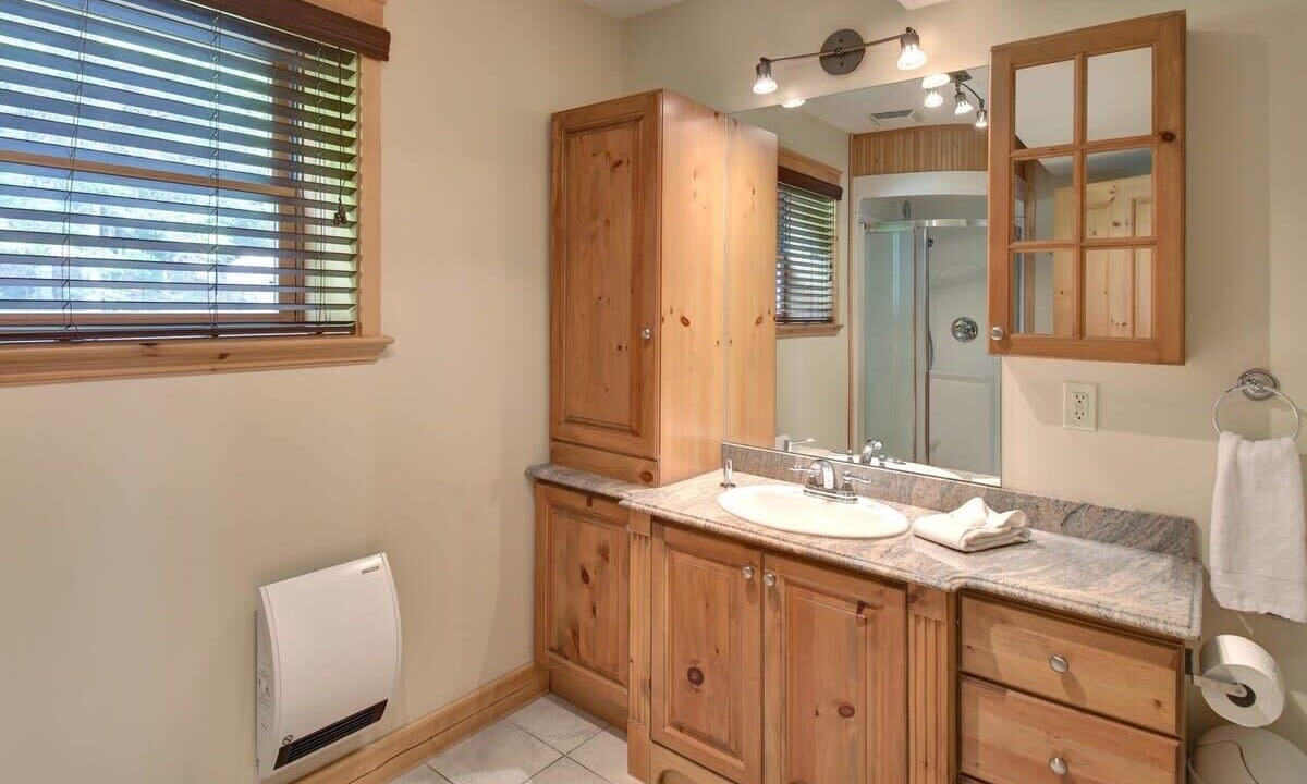 Photo of Bathroom in Fiddler Lake Resort